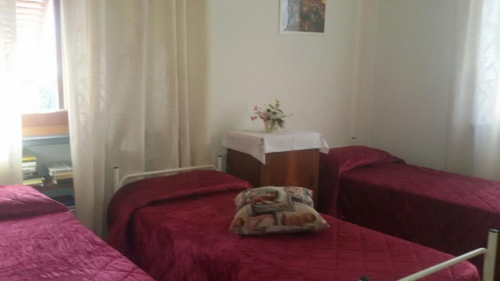 Casa Ricciardi Appartement Chianni Buitenkant foto
