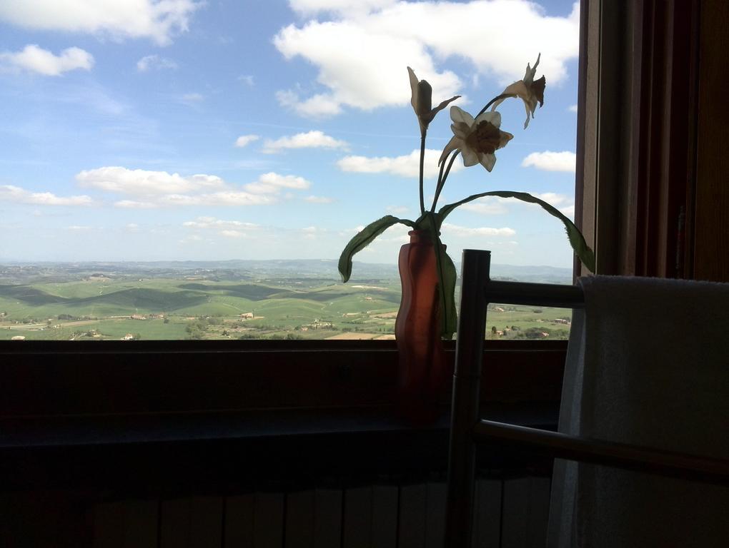 Casa Ricciardi Appartement Chianni Buitenkant foto