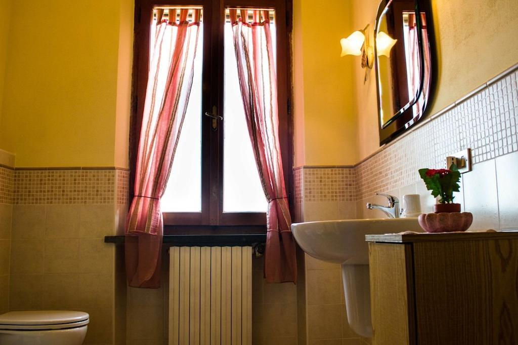 Casa Ricciardi Appartement Chianni Buitenkant foto