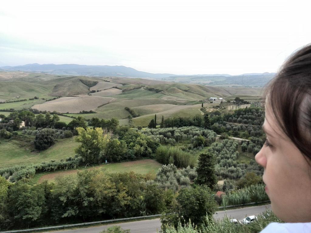 Casa Ricciardi Appartement Chianni Buitenkant foto