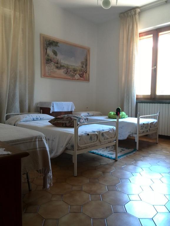 Casa Ricciardi Appartement Chianni Buitenkant foto